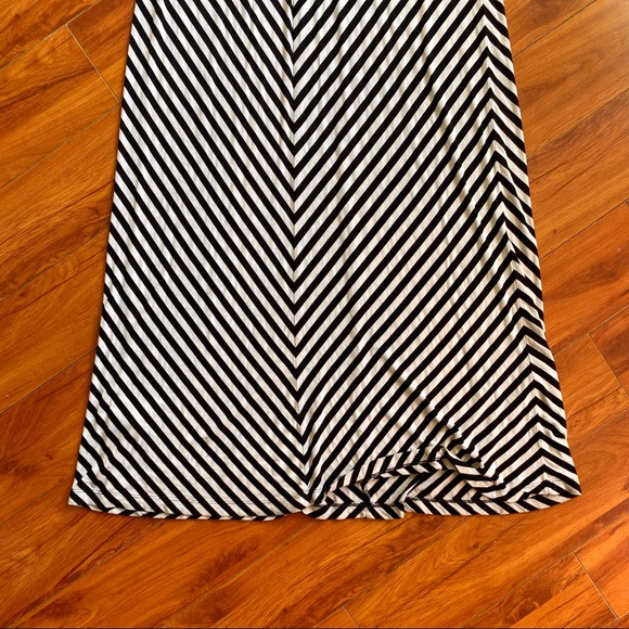 Calvin Klein Striped Maxi / Sun Dress - Picture 6 of 6